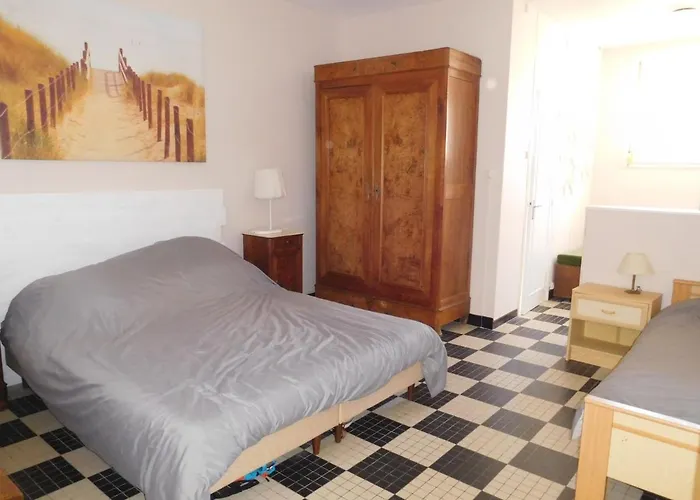 Maison à 100m De La Plage, 6 Pers, équipement Complet, Patio&parking, Proche Centre-ville - Fr-1-476-186 *